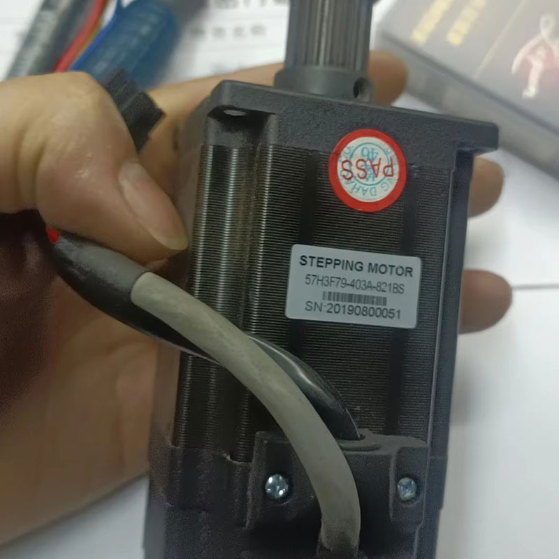DAHAO motors 57H3F79-403A-821BS slēgta loksne A15 X ass ķīniešu apšuvuma mašīna EDH03-57H3F79-403A-821BS